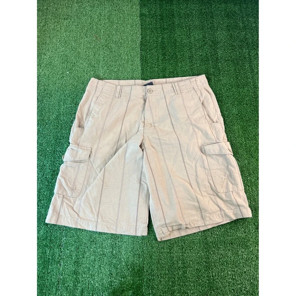 The North Face Mens Tan Plaid Cargo Shorts Size 36‎ Hiking Outdoor Utility Tan